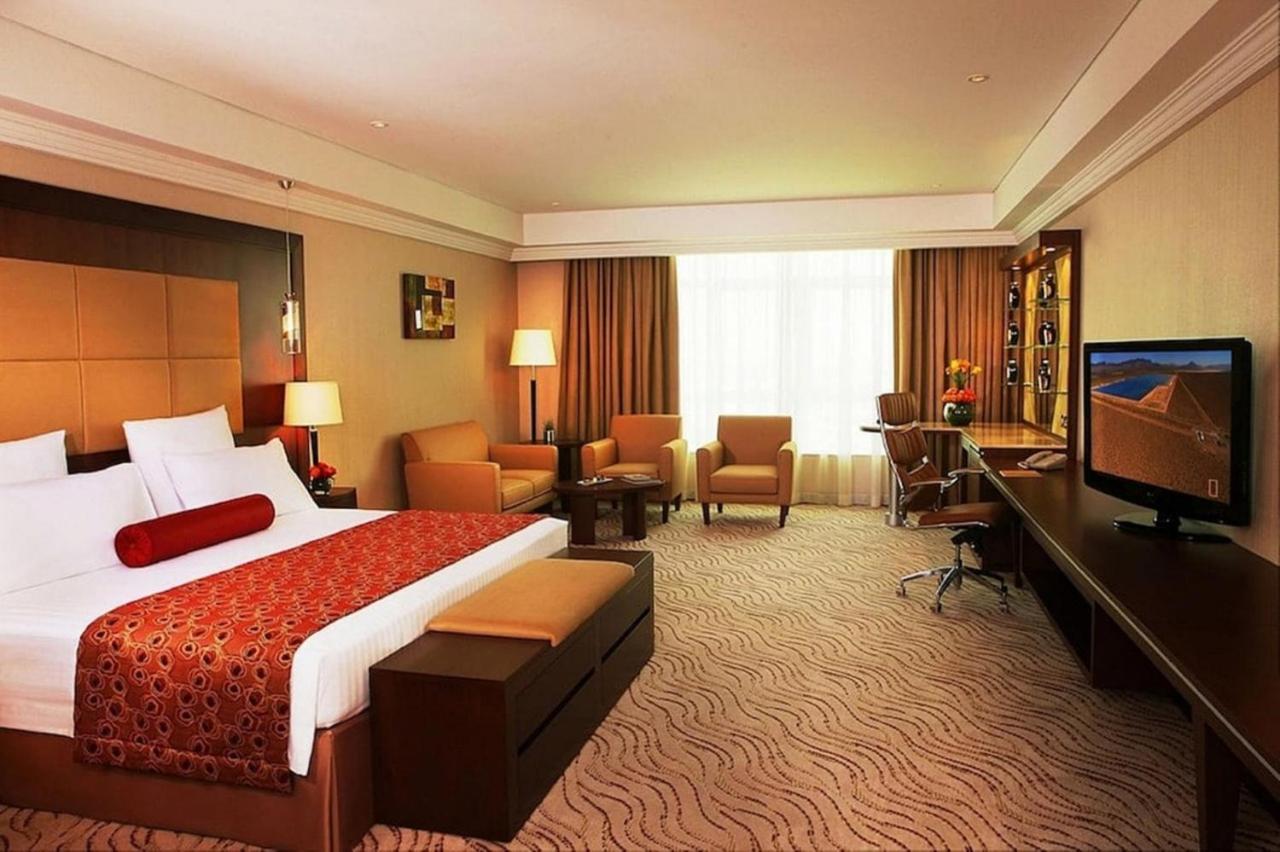 Hotel Classic Paradise ニューデリー エクステリア 写真